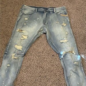Distressed Light Blue Jeans